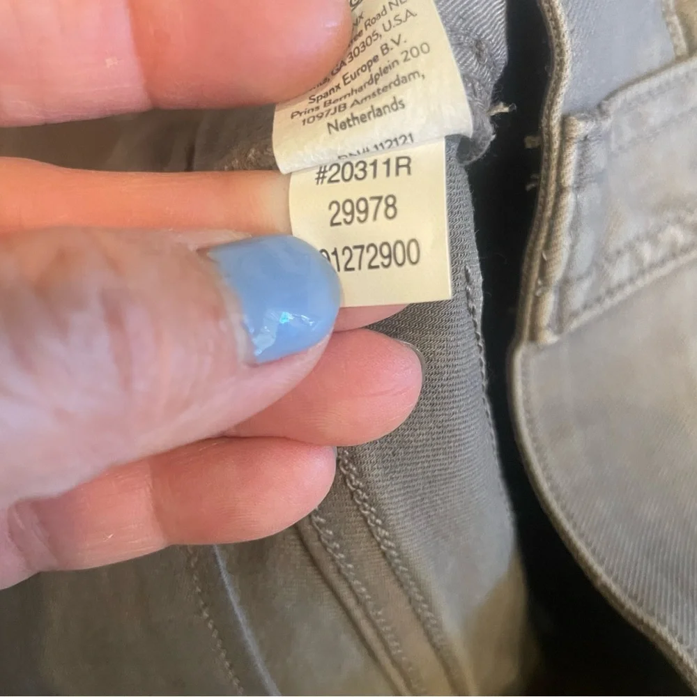 Spanx pants size small - Picture 7 of 7